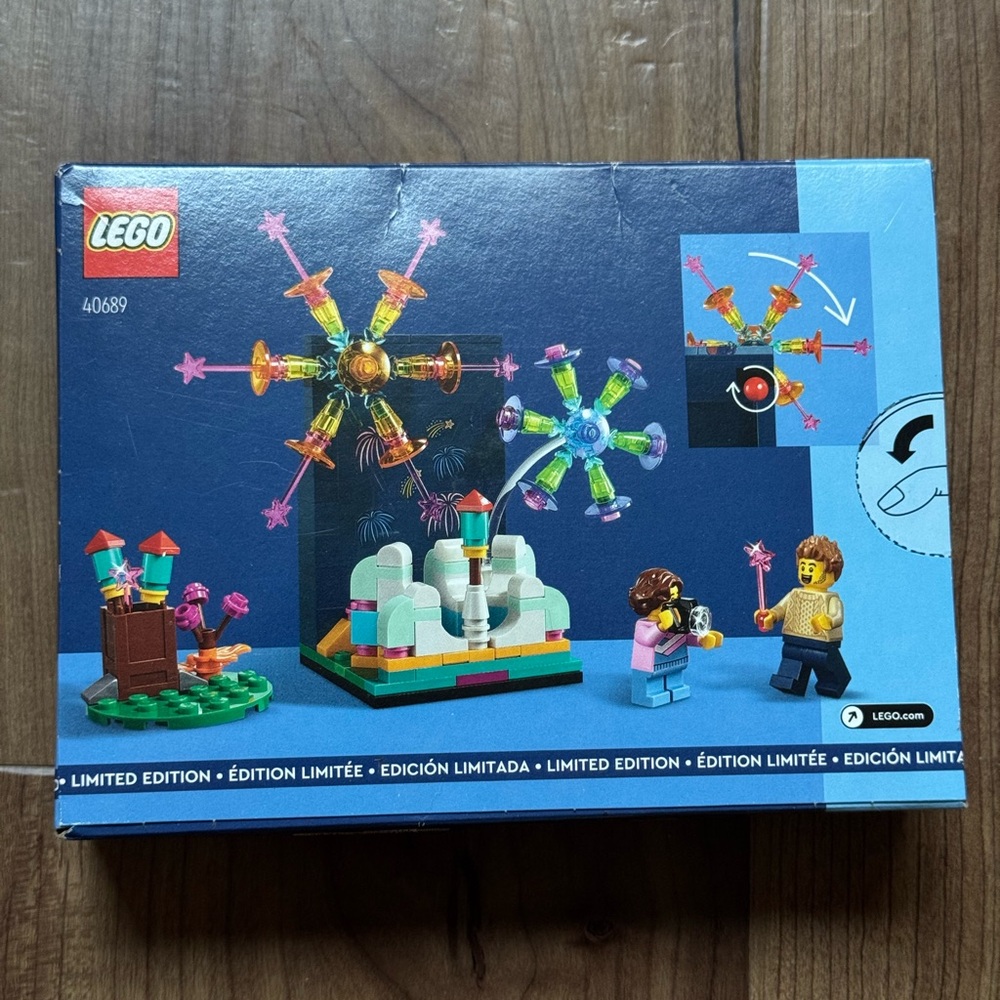 Lego Promotional Exclusive - Firework Celebrations set (40689) new in box